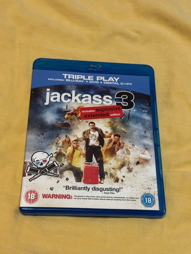 Jackass - 3, 2011)